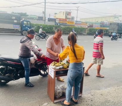 PHÁT MIỄN PHÍ MÓN CHAY TẠI BENZOL