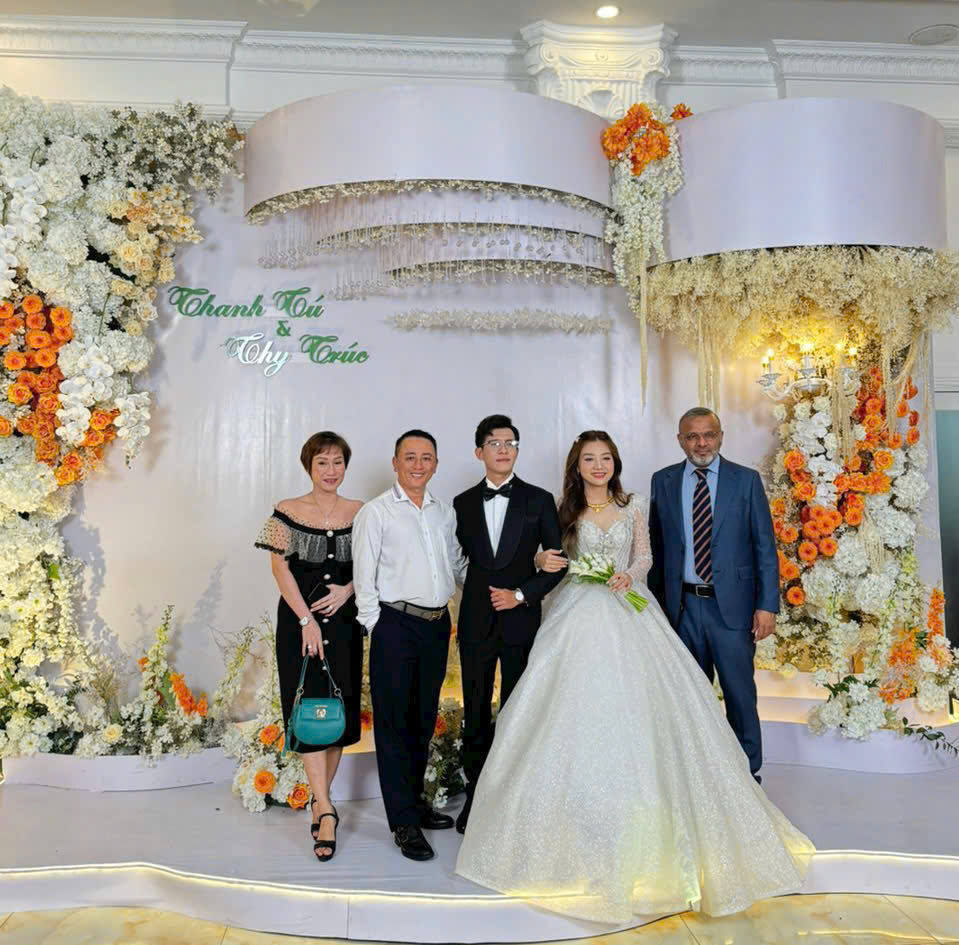 CÔNG TY BENZOL VIET NAM  Ủng hộ đồng bào miền Bắc lũ lụt ngày 10/9/2024